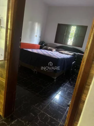 Imagem Casa com 3 dormitórios à venda, 120 m² por R$ 250.000,00 - Jardim Leonora - Itumbiara/GO
