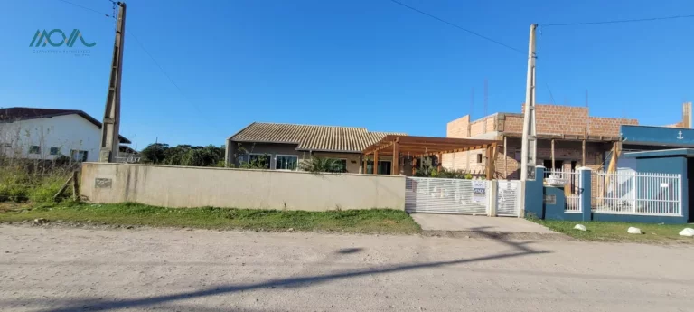 Imagem Casa com 3 quartos sendo uma suíte em Itapoá - Perto da Praia