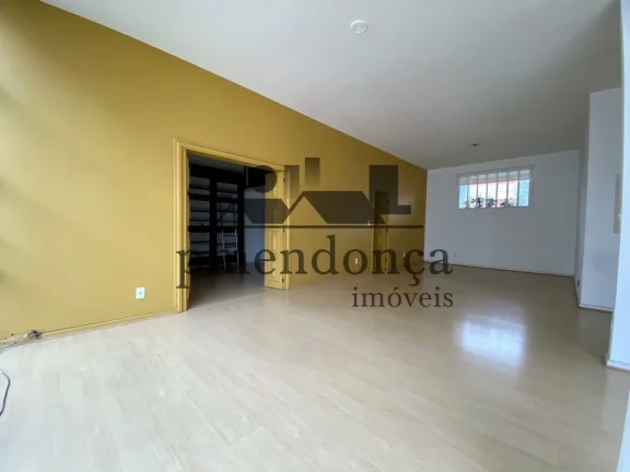 Imagem Apartamento Vintage no coração de Higienópolis, 2 dormitórios (1 suíte) e 1 vaga