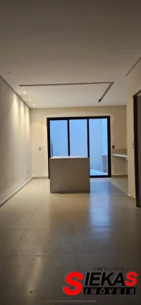 Imagem Imperdível! Casa à venda na Vila Carrão, São Paulo-SP, com 4 quartos, 4 suítes, 1 sala, 2 vagas de garagem e 150,00 m².