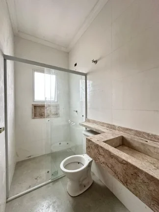 Imagem Casa para Venda em Itanhaém, Bopiranga, 2 dormitórios, 1 suíte, 2 banheiros, 2 vagas