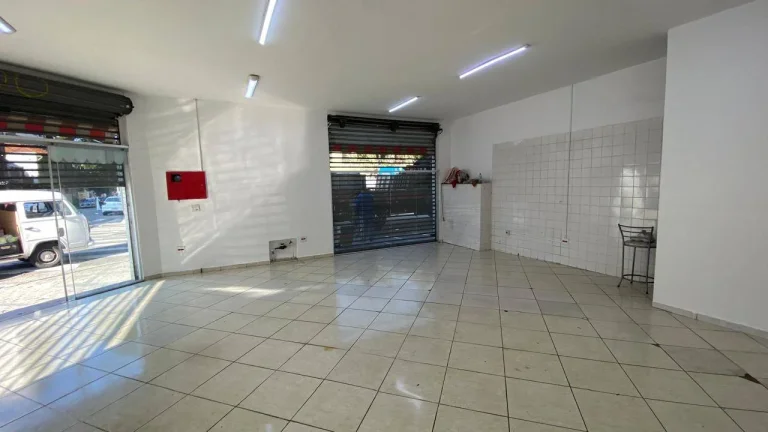 Imagem Salão Comercial de Esquina para Locação – Miolo do Ipiranga