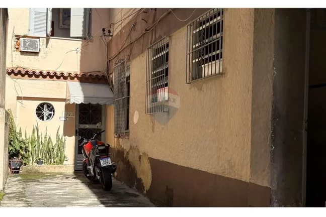 Imagem Apartamento á venda com 2 quartos com 55m² em Vila da Penha - Rio de Janeiro