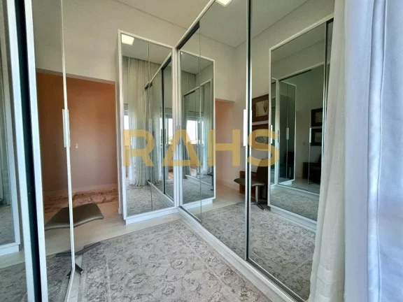 Imagem Cobertura mobiliada com 2 suítes, 3 vagas e completa área gourmet à venda no Santo Antonio. Excel...