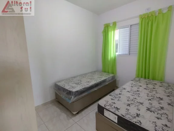 Imagem Casa em Condomínio para Locação em Praia Grande-SP no Bairro Sítio do Campo: 2 Quartos, 1 Sala, 1 Banheiro e 1 Vaga de Garagem!