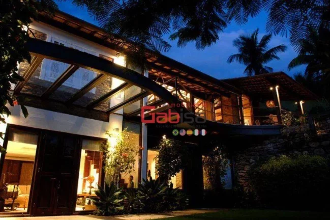 Imagem Casa com 7 dormitórios à venda, 454 m² por R$ 6.500.000 - Pr Ferradura - Armação dos Búzios/RJ