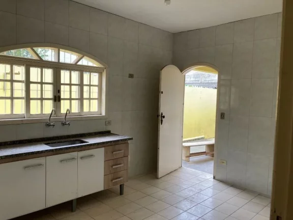 Imagem Casa com 3 dormitórios à venda, 185 m² por R$ 650.000,00 - Jardim Vitória - Suzano/SP