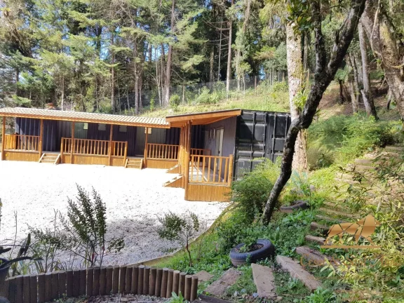Imagem Terreno com 4 Bangalôs disponível para venda em Campos do Jordão