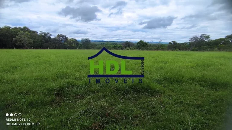 Imagem Chácara com 2,5 Alqs planinha em Hidrolândia-GO