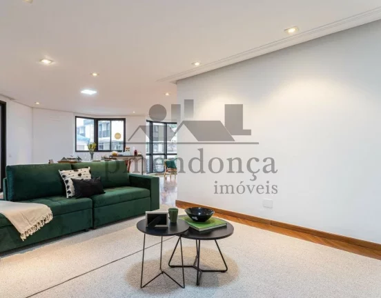 Imagem Apartamento na Vila Madalena com 3 quartos (2 suítes) e 2 vagas, 170m².