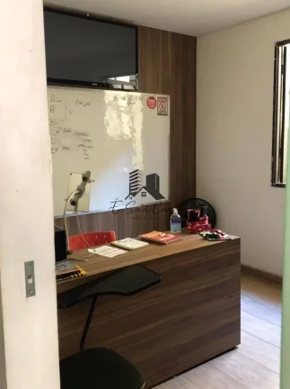 Imagem Casa comercial no bairro Santa Maria