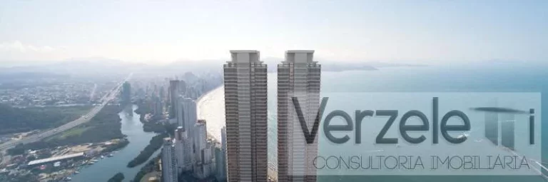 Imagem Apartamento 4 ou + dormitórios para Venda em Balneário Camboriú / SC no bairro Centro