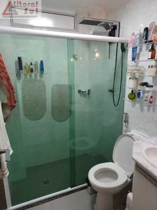 Imagem Imperdível apartamento de 2 quartos e 2 suítes no bairro Tupi em Praia Grande-SP, com 90,30m² e vaga de garagem!