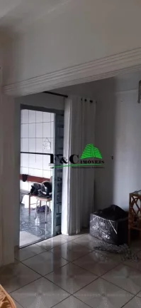 Imagem Casa para Locação em Limeira, Parque Residencial Abílio Pedro, 1 dormitório, 1 banheiro