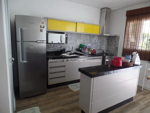Imagem Casa à venda na Chácara da Barra. 

São duas casas no terreno, totalmente repaginadas
Frente : Ru...