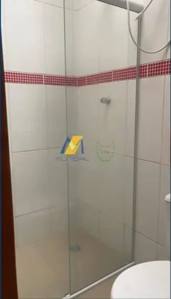 Imagem Sobrado à Venda com 90m², 2 dormitórios, 1 sala e 2 vagas!!!