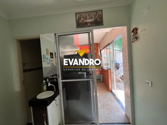 Imagem Casa em Condomínio para Venda no bairro Jardim Imperial