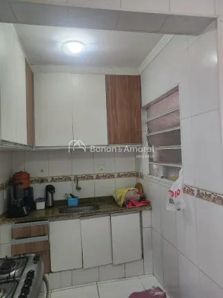 Imagem Apartamento localizado no centro de Campinas, com sala espaçosa para 2 ambientes.

O imóvel conta ...