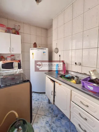 Imagem Apartamento em oportunidade venda no BNH Grajaú. Vendo Apartamento de 2 Dormitórios no BNH, proximo a estação Grajaú da CPTM, valor de oportunidade: R$ 160k. Aceita financiamento bancário, confira.