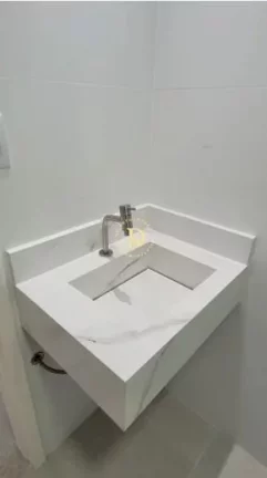 Imagem Casa - Conjunto Residencial Trinta e um de Março - 2 Dormitórios (1 suíte) - 80m