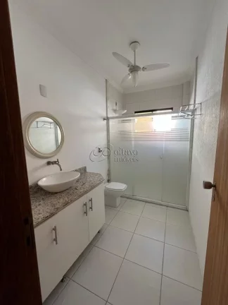 Imagem Casa à venda em Macaé-RJ, bairro Cancela Preta! 3 quartos, 1 suíte, 4 banheiros, 3 vagas, 233m². Venha conferir!
