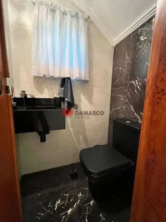 Imagem Sobrado à venda com 3 dormitórios (1 suíte) e 4 vagas de garagem - Bairro Santa Maria, São Caetano do Sul, SP