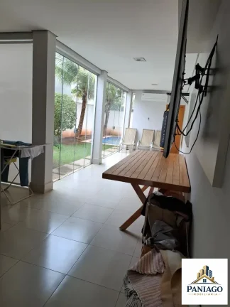Imagem Casa Porteira Fechada no Belvedere I