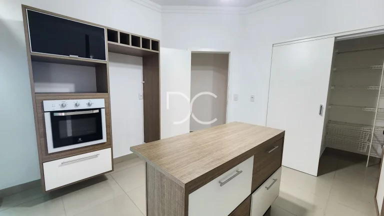 Imagem Ibiti Royal Park - Venda Sobrado | AC: 200m² | AT: 272,44m² | 03 Suítes | 05 Ban | 04 Vagas