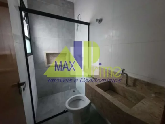 Imagem SOBRADO FRONTAL/02 DORMITÓRIOS/02 SUÍTES/02 VAGAS/LAVABO/SACADA