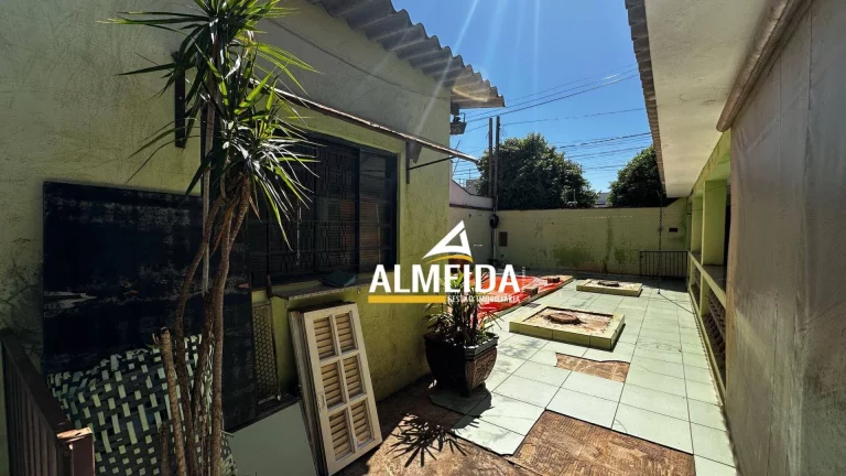 Imagem Casa com 3 dormitórios à venda, 252 m² por R$ 630.000,00 - Jardim D'itália - Santa Gertrudes/SP