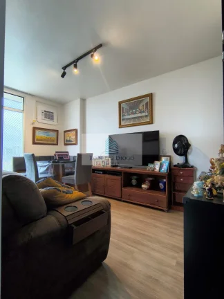 Imagem Apartamento à venda na Barra da Tijuca, Rio de Janeiro-RJ: 2 quartos, 1 sala, 1 banheiro, 1 vaga de garagem!