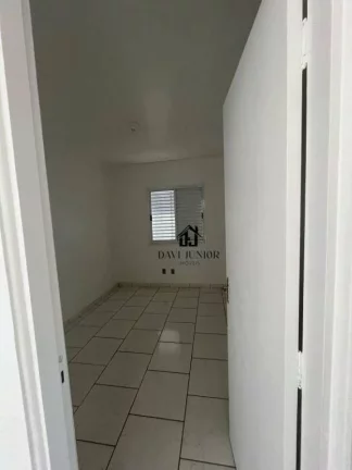 Imagem Apartamento com 2 dormitórios à venda, 48 m² por R$ 220.000 - Jardim São Conrado - Sorocaba/SP
