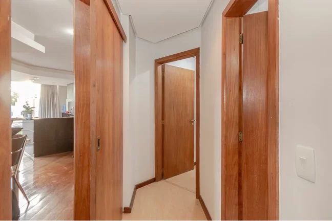 Imagem Imóvel com 2 Quartos à Venda,  em Tristeza - Porto Alegre