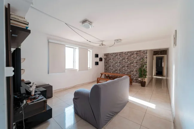Imagem Apartamento 80M², 2Q, 2 Banheiros, 1 Vaga, Salão de Festas, Playground, Despensa, Jardim.