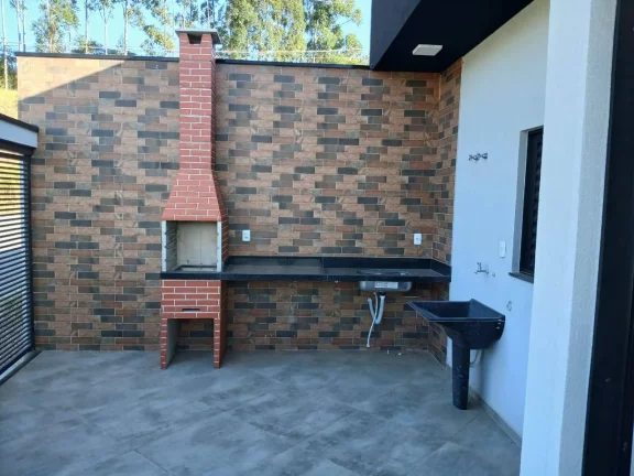 Imagem Linda Casa à venda no Residencial Vila Verde - Bragança Paulista