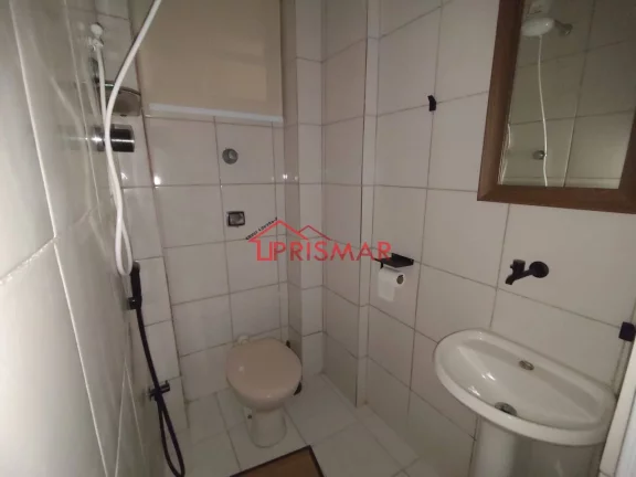 Imagem venda quarto e sala na quadra da praia boqueirão, Santos