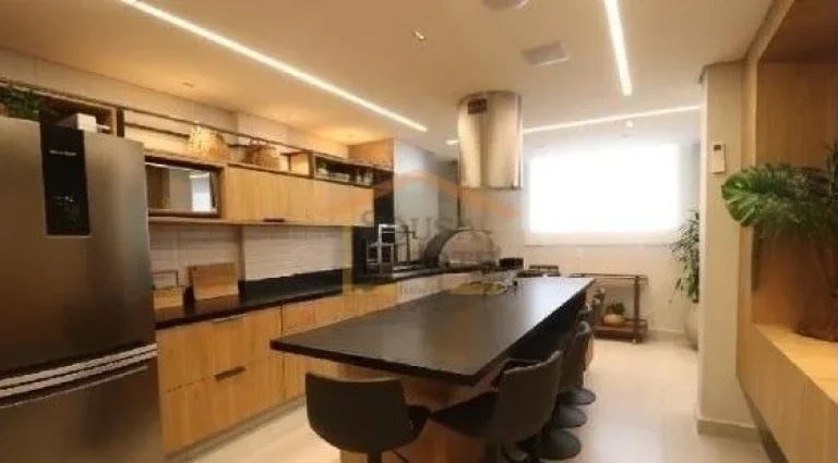 Imagem Apartamento 50m², 2 dormitórios, cozinha planejada com forno e armários, sala 2 ambientes, varand...
