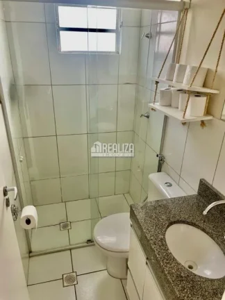 Imagem Apartamento de 2 dormitórios com móveis planejados e piscina no Condomínio Spazio Urca - no bairro Mercês, em Uberaba