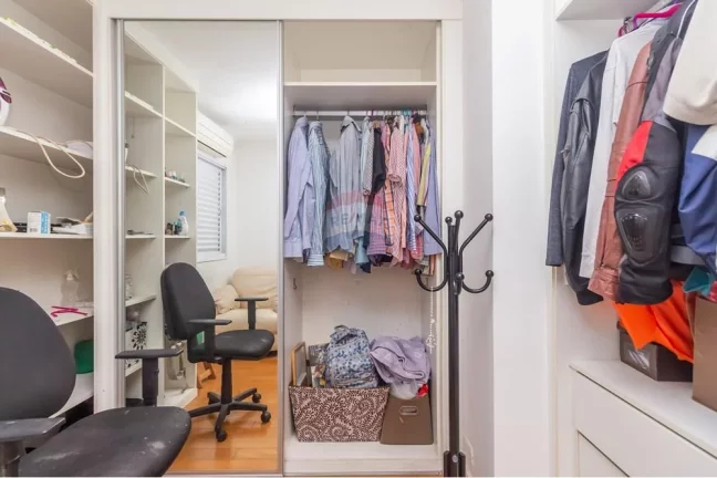 Imagem Casa em condomínio na Vila Santa Catarina, 155m², 3 dorms (1 suíte), 3 vagas, planejados, segurança e lazer. Pronta para morar!