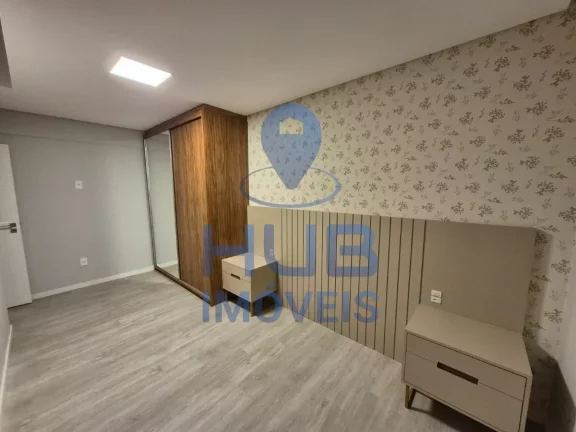 Imagem (1 suíte), 276m2, Reformado, 2 Vagas, Kobrasol - São José/SC