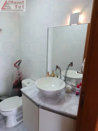 Imagem Imperdível apartamento de 2 quartos e 2 suítes no bairro Tupi em Praia Grande-SP, com 90,30m² e vaga de garagem!