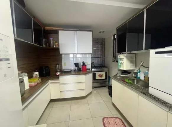 Imagem Amplo Apartamento com Vista Mar a Apenas 200m da Praia do Bessa!