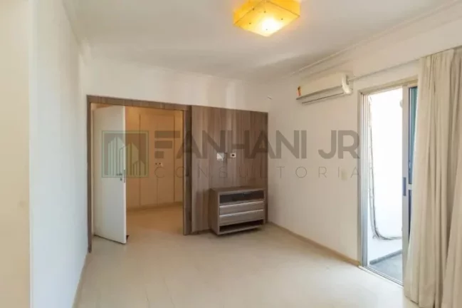 Imagem Apartamento em Moema: 3 quartos, 3 suítes, 2 salas, 4 banheiros, 4 vagas de garagem, 180m² de área. Venha conferir!