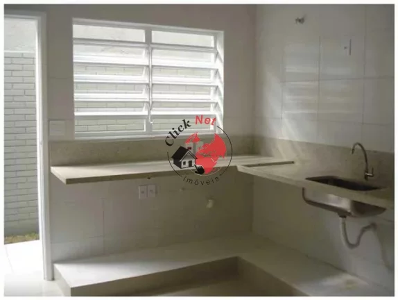 Imagem Sobrado Residencial ou Comercial Reformado à Venda no bairro Jardim do Mar em São Bernardo