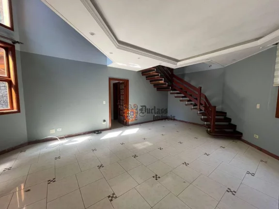 Imagem Sobrado com 4 dormitórios à venda, 250 m² por R$ 1.600.000 - Condomínio Parque Imperial - Mairiporã/SP