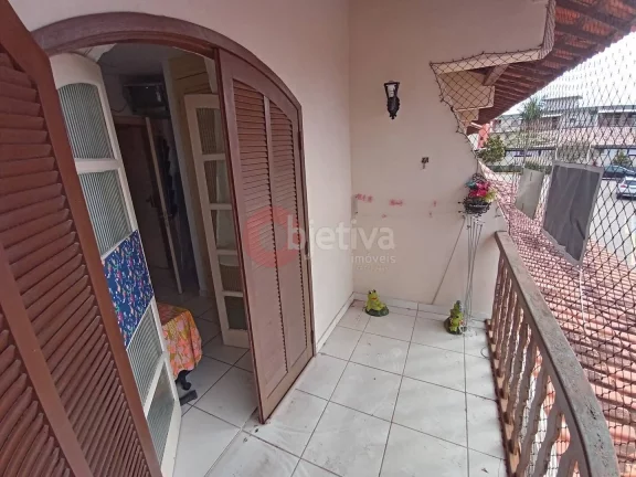 Imagem Casa em condomínio, 4 quartos, próximo a praia, Peró - Cabo Frio