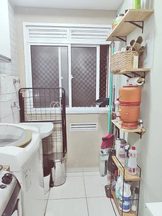 Imagem Apartamento a venda no Parque Industrial em Campinas!

Apartamento para venda possui 60 metros quadr...