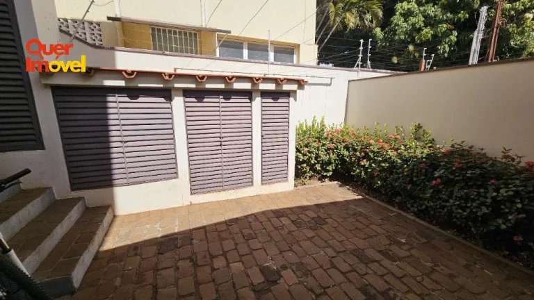 Imagem Imóvel Espetacular à Venda em Ribeirão Preto-SP, Jardim Sumaré: 3 Quartos, 1 Suíte, 3 Salas, 3 Banheiros, 5 Vagas, 295m² - Quer Imóvel.