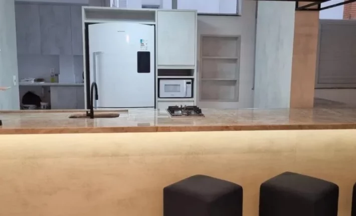 Imagem A 5ª Avenida Imóveis selecionou esse lindíssimo apartamento no Corredor da Vitoria VISTA MAR Baía de Todos os Santos: 3 suítes mobiliado e equipado