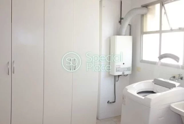 Imagem Aconchegante apartamento em Moema Pássaros, reformado, com 167 metros distribuídos em 4 dormitóri...